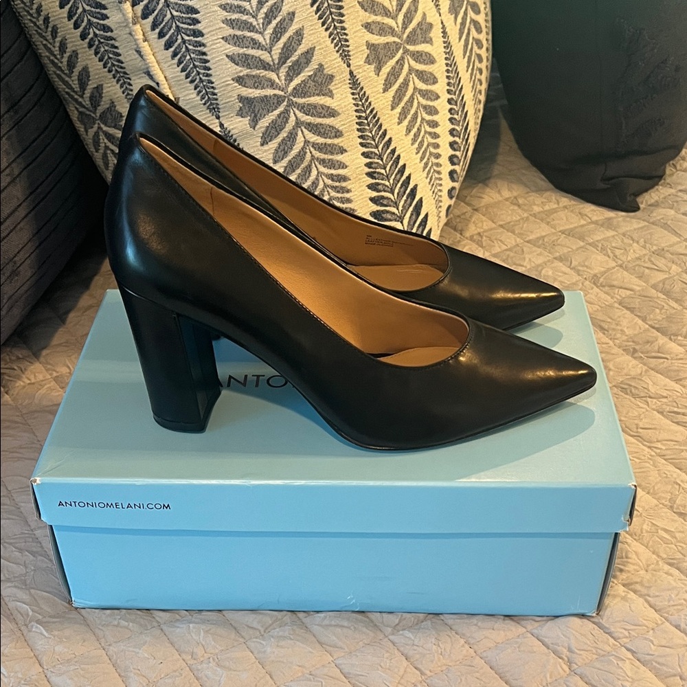 Antonio Melani Classic Black Heels